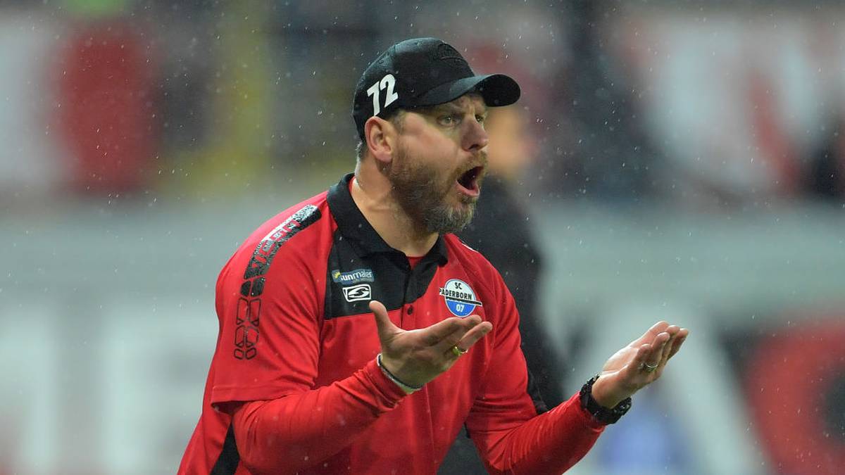 SC PADERBORN - NOTE 4,5: Kein Team in der Bundesliga bekam in der Hinrunde so viel Lob ab, ohne erfolgreich zu sein. Gegner und Experten wurden nicht müde, über den mutigen Spielstil des Aufsteigers zu sprechen. Doch Fußball ist ein bekanntlich ein Ergebnis-Sport und Paderborn geht mit der Roten Laterne in die Rückrunde