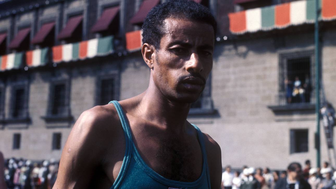 Abebe Bikila bei Olympia 1968 in Mexiko