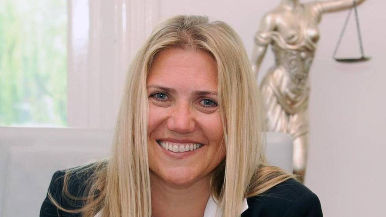 Daniela Mielchen ist Fachanwältin für Verkehrsrecht in Hamburg