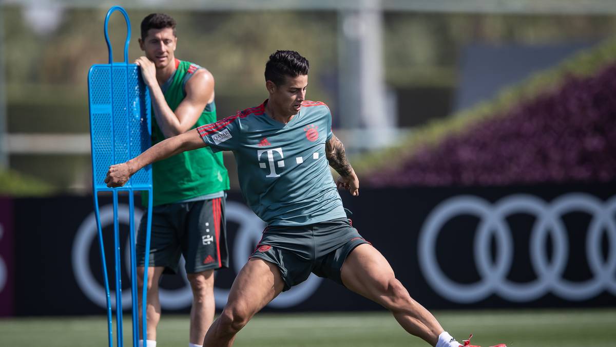 FC Bayern Muenchen Doha Training Camp - Day 6