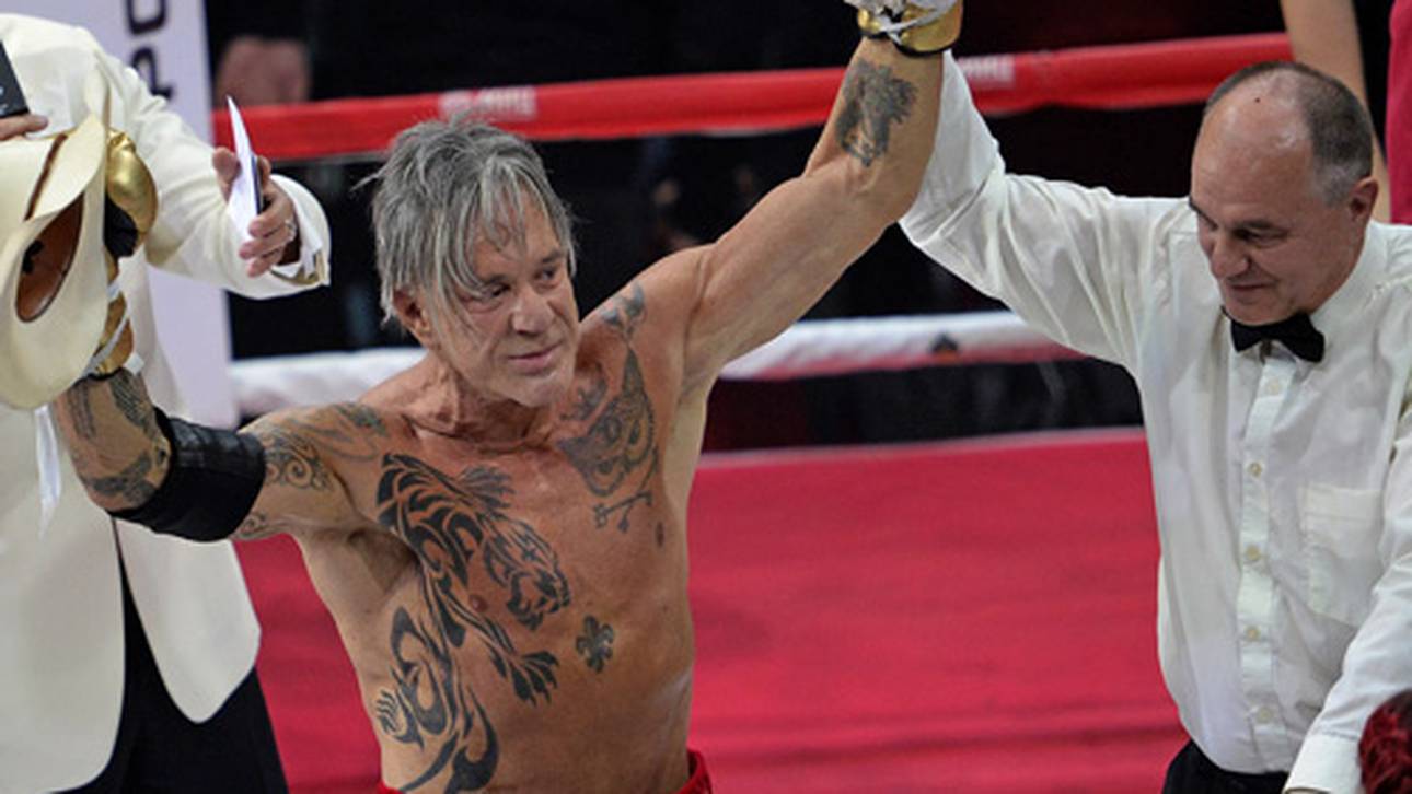 Mickey Rourke schlägt Profi k.o.