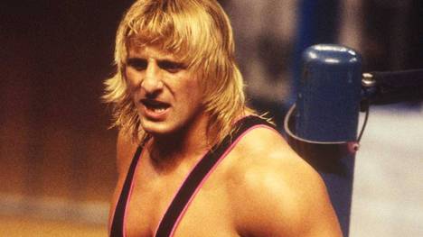 Owen Hart stürzte 1999 bei einer WWE-Show zu Tode
