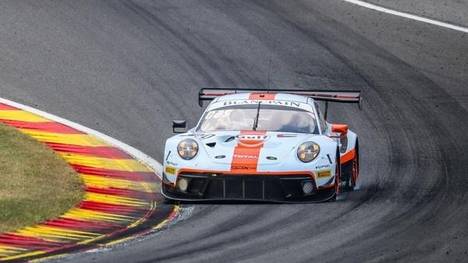Der GPX-Porsche beendete den langen Donnerstag mit einer Bestzeit im Nachttraining