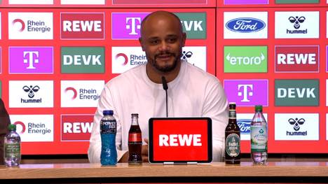 Nach der Rekord-Hinrunde ist die Stimmung beim FC Bayern gut. Selbst von Vincent Kompany gibt es eher seltene Gratulationen.