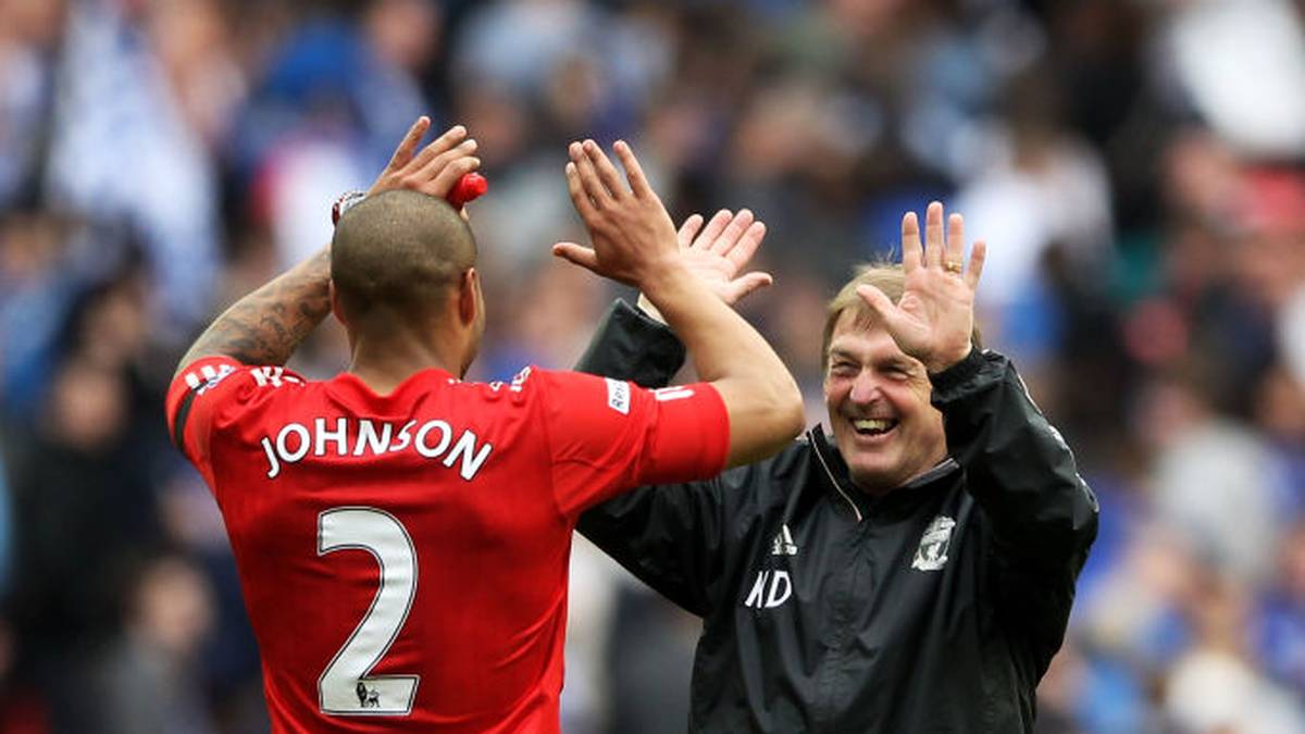 KENNY DALGLISH (FC Liverpool): Der Schotte ist bei den "Reds" sowohl Stürmer-, als auch Trainerlegende, coachte Liverpool zwischen 1986 und 1991 zu drei Meistertiteln. Zwanzig Jahre danach kam er zurück und holte 2012 nochmal den League Cup, musste dann aber vorzeitig gehen