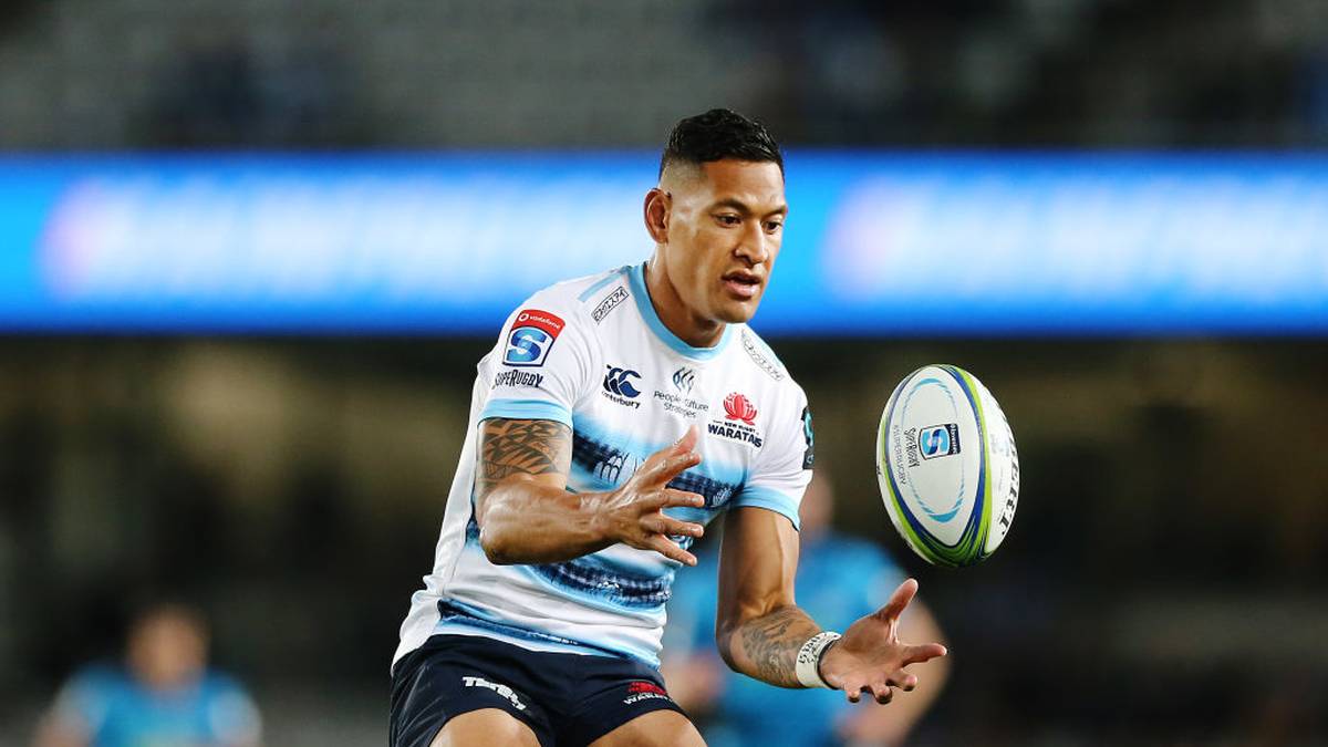 ISRAEL FOLAU (Rugby): Der australische Superstar postete im April 2019 auf Instagram ein Bild, auf dem unter anderem Homosexuellen, Alkoholikern, Dieben und Atheisten gedroht wird: "Die Hölle erwartet euch. Tut Buße! Nur Jesus kann euch retten" 