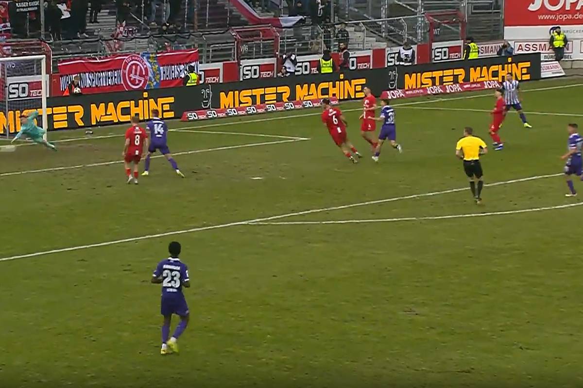 "Vielleicht ein kleiner Blick auf die Tabelle" - Osnabrück siegt weiter