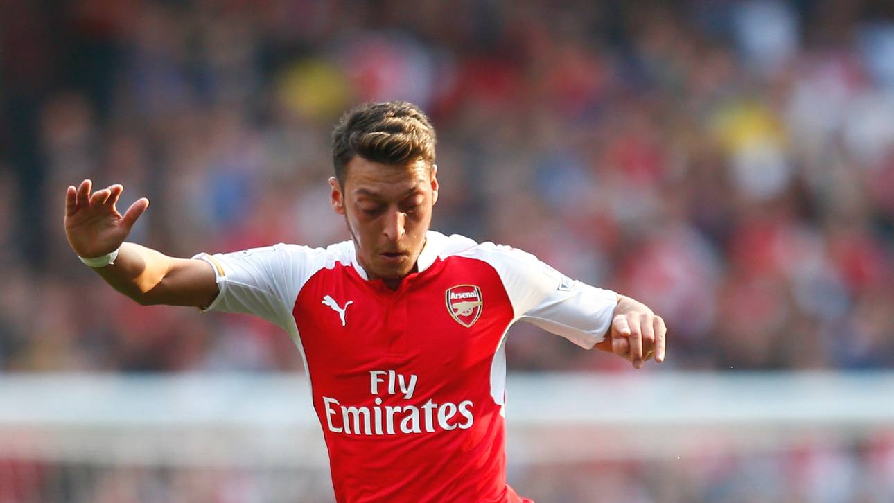 Özil kommentiert sein eigenes Spiel