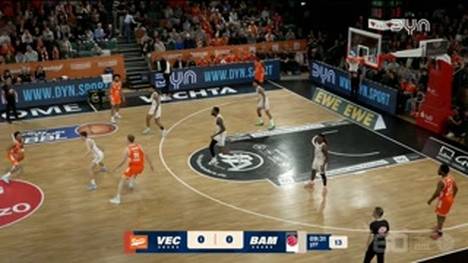 Die BBL-Highlights der Basketball-Partie RASTA Vechta - BMA365 Bamberg Baskets im Video.