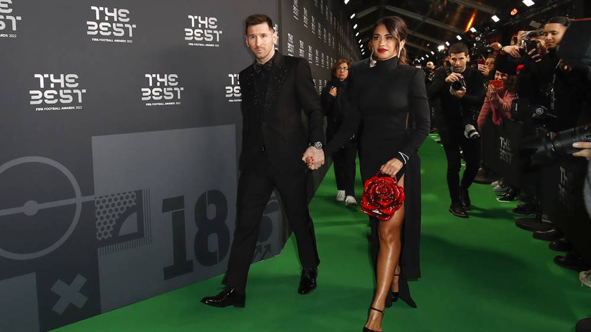 Lionel Messi e sua moglie Antonella Roccuzzo ai The Best Awards 2023