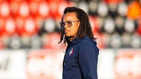 Edgar Davids trainiert nun einen portugiesischen Drittligisten