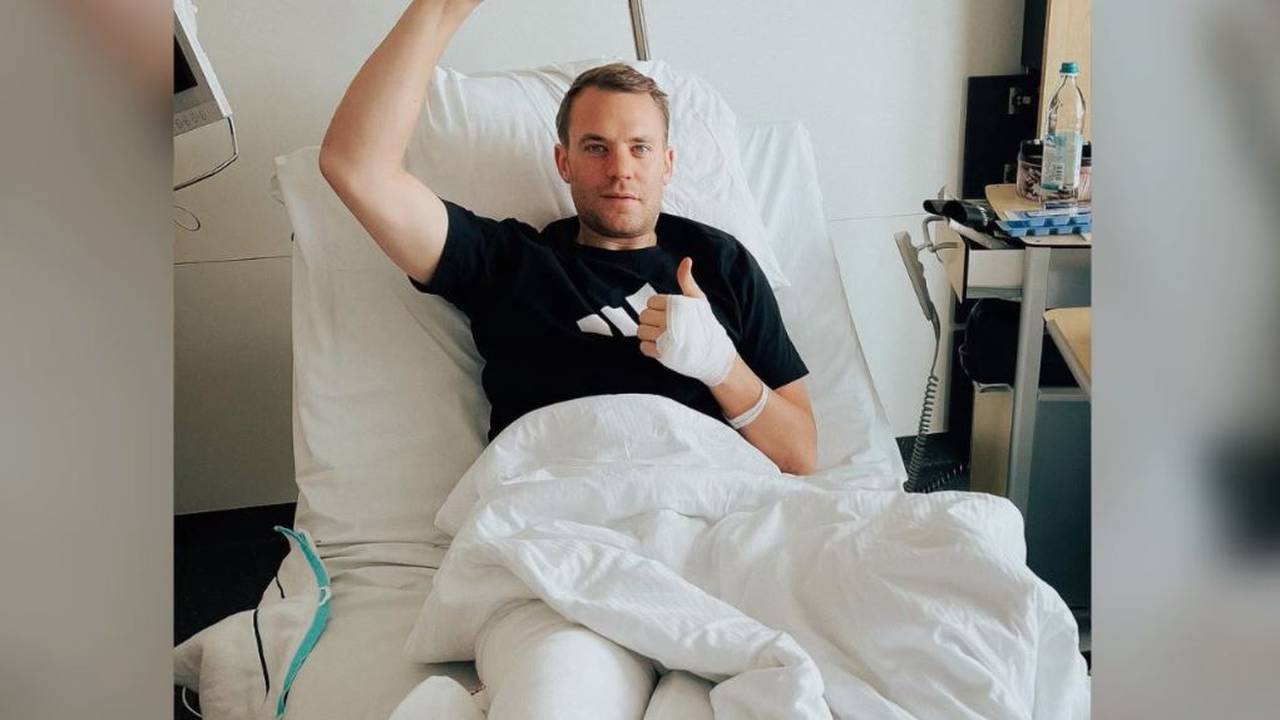 Schock für den FC Bayern! Torhüter Manuel neuer hat sich das Bein gebrochen
