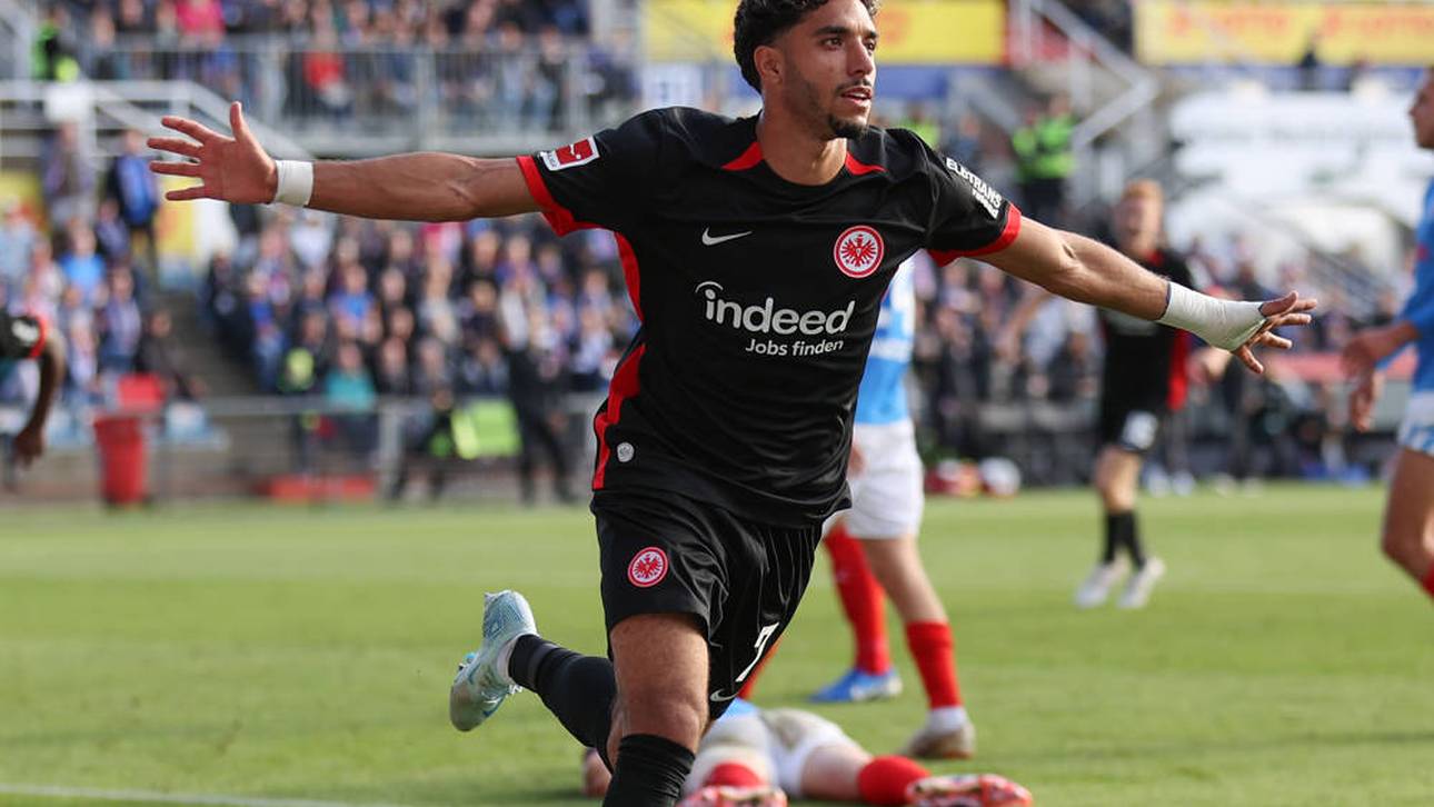 Omar Marmoush jubelt über ein Eintracht-Tor