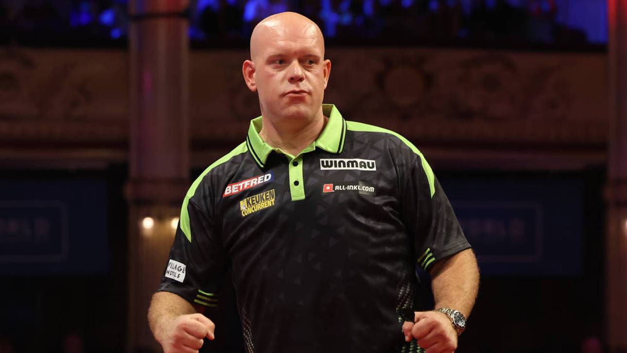 MvG zeigt sich im neuen Trikot