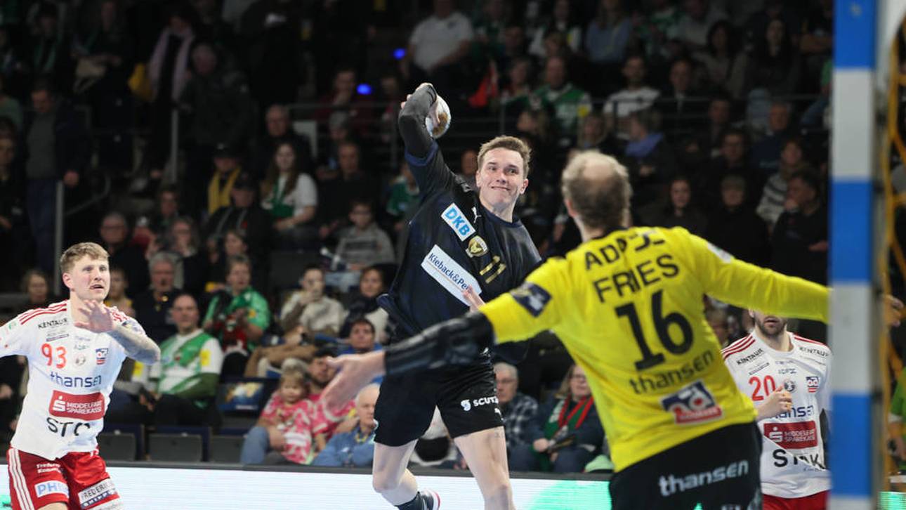 Andersson führt Füchse zum Pflichtsieg