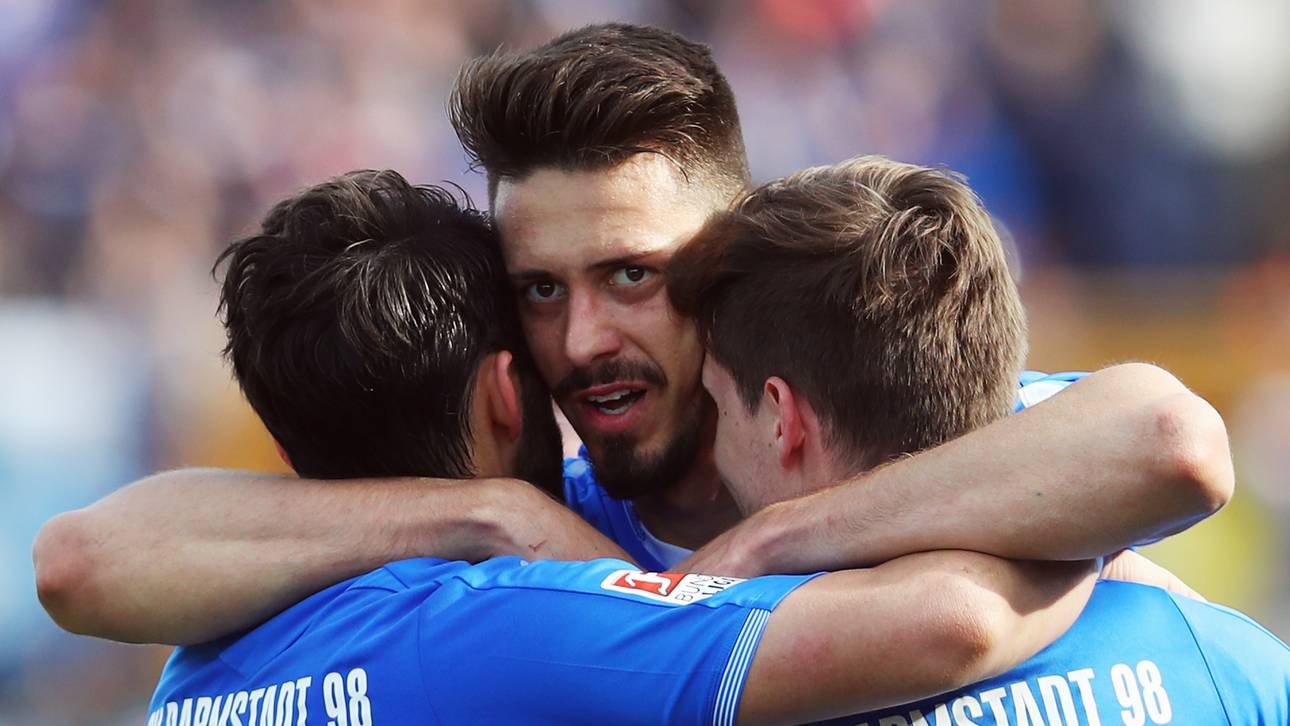 „Zu wenig Geld“: Zuspruch für Wagner