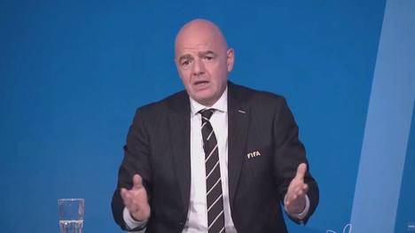 Kommt der Zwei-Jahres-Rhythmus bei der Fußball-Weltmeisterschaft? Wenn es nach Gianni Infantino und Arsene Wenger geht, dann ja. Beide sprechen sich zum wiederholten Male deutlich dafür aus.