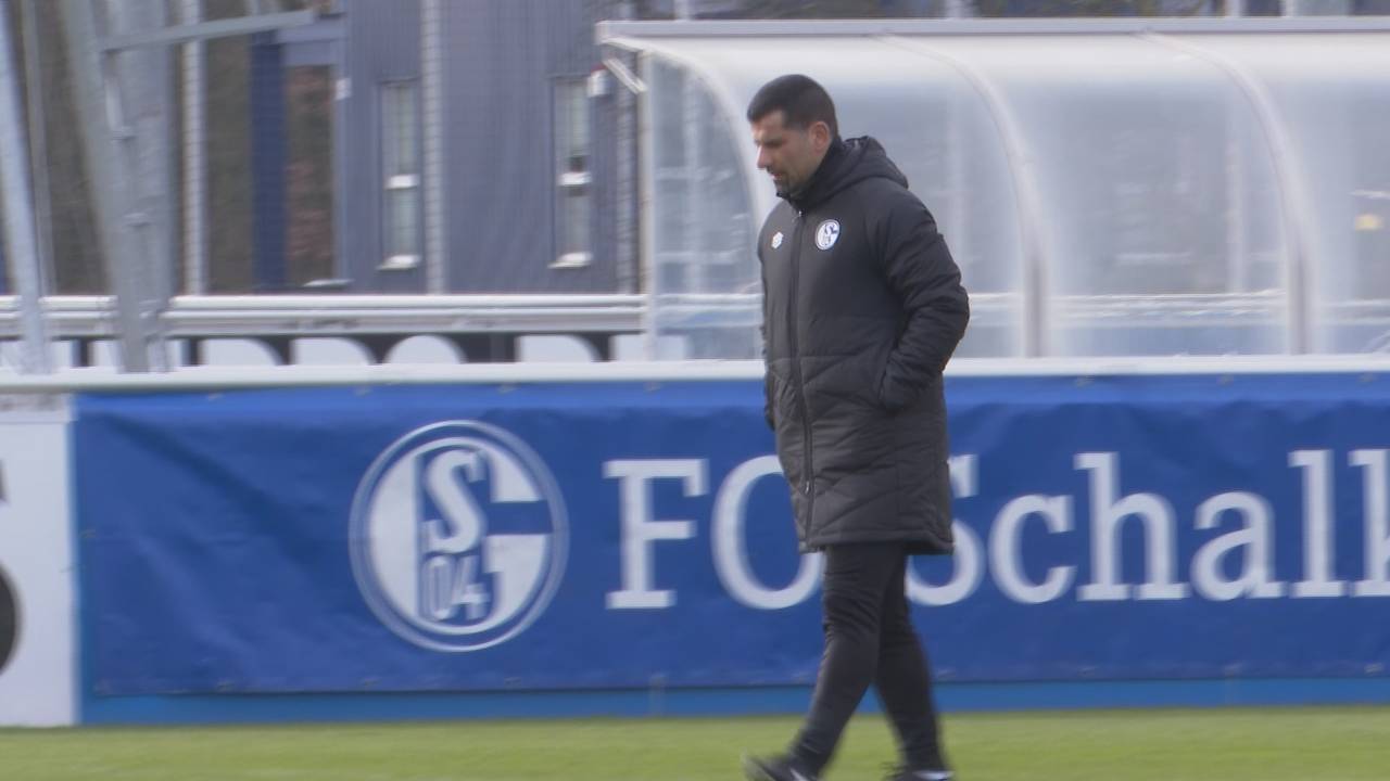 Newsflash: FC Schalke 04 trennt sich von Trainer Dimitrios Grammozis