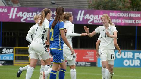 Die deutschen U19-Fußballerinnen bejubelten sechs Tore gegen den Kosovo