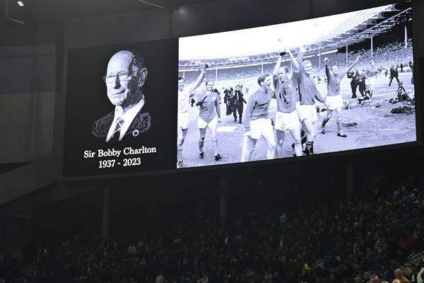 Besondere Ehre für Bobby Charlton