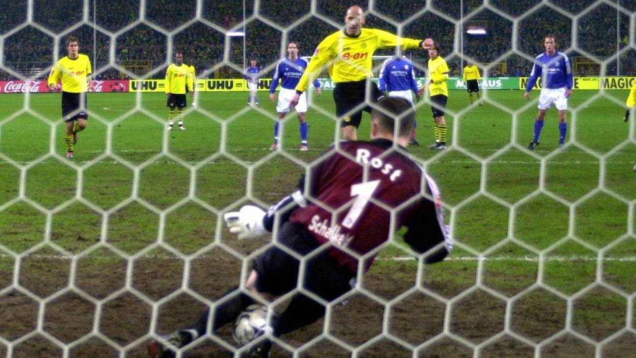 Jan Koller vergab gegen Frank Rost vom Punkt