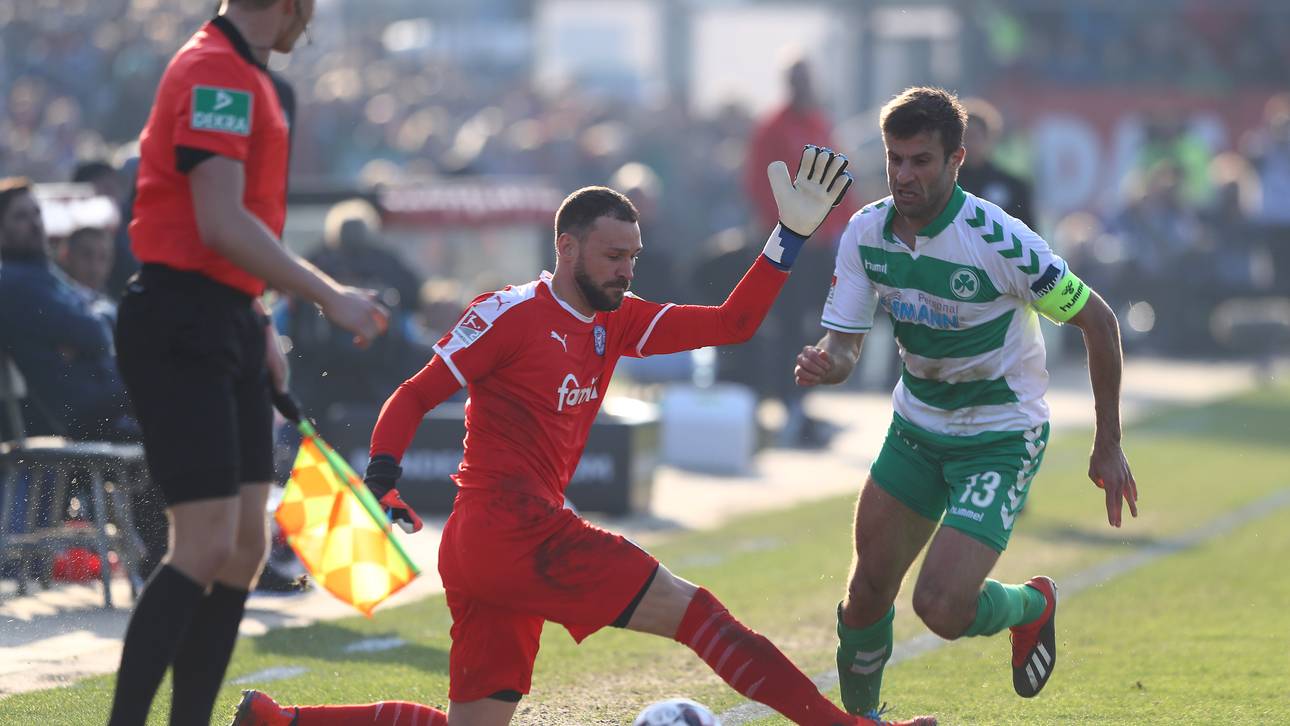 Kiel rettet Punkt nach Torwart-Bock