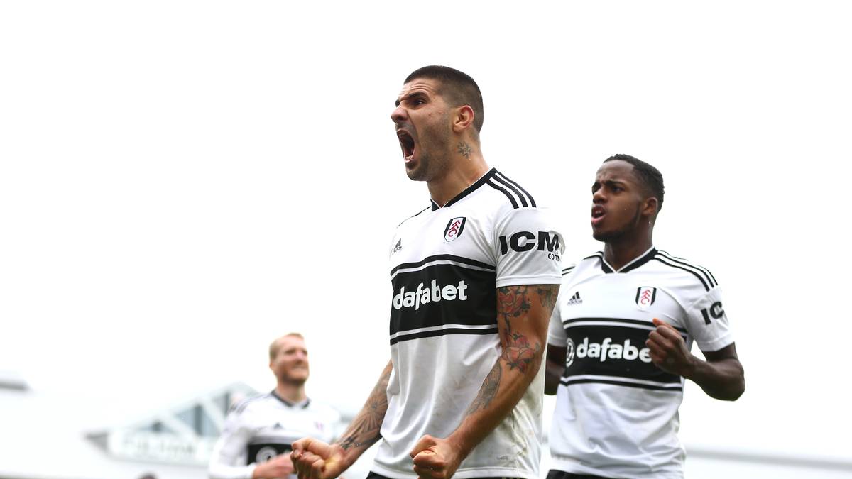 PLATZ 1: Aleksandar Mitrovic (FC Fulham, 5 Tore) - Beim Aufsteiger ist der Serbe praktisch Alleinunterhalter im Sturm. Für den Klub um Andre Schürrle traf Mitrovic in den ersten sechs Spielen schon fünfmal, so auch beim Punktgewinn gegen den FC Watford am Samstag