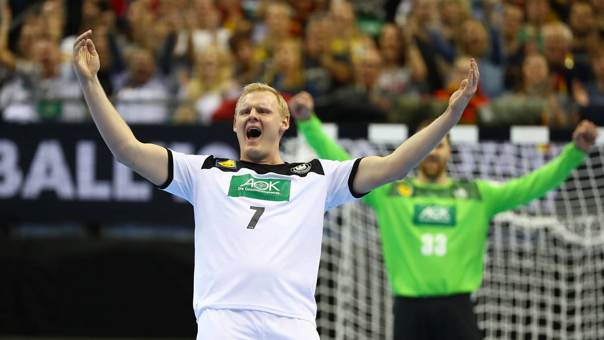 PATRICK WIENCEK: Im Verbund mit Kollege Hendrik Pekeler ein bärenstarker Rückhalt in der Abwehr. In der Offensive war der 29-Jährige selten zu sehen, bei einem Wurfversuch in der 19. Minute scheiterte er