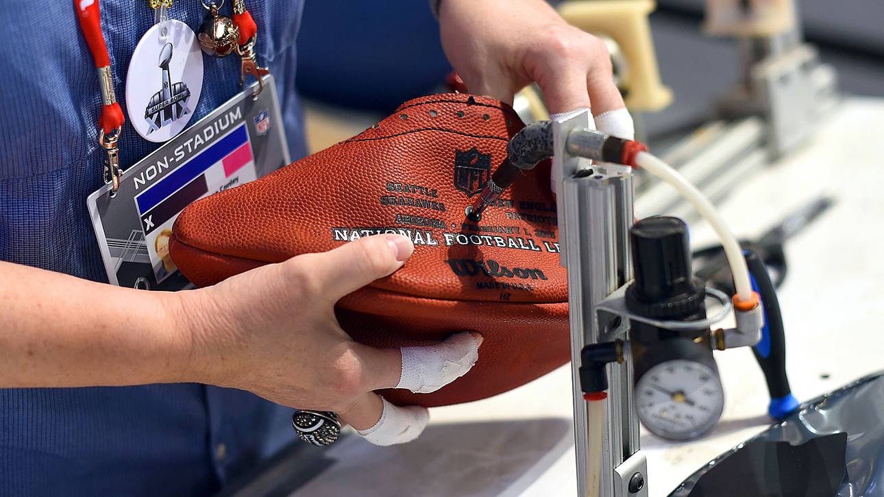 Wilson Ballpumpe Deflagate NFL Experience