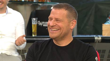 Während seiner Zeit in Gladbach fuhr Marco Reus jahrelang ohne Führerschein. Sportdirektor Max Eberl blickt amüsiert darauf zurück, dass der Verein das damals nicht bemerkte.