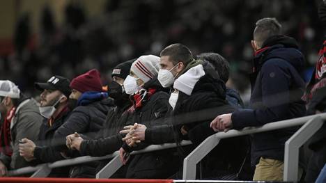 Die italienische Serie A hat auf die steigenden Coronazahlen im Land des Fußball-Europameisters reagiert. Ab dem 16. Januar gelten wieder Beschränkungen.