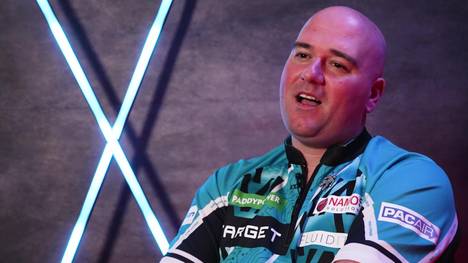 Rob Cross ist in der Order of Merit auf Rang 17 abgerutscht - doch das interessiert den Weltmeister von 2018 kaum. Nur eine Position hat für ihn Bedeutung, genauso wie zwei Spielstätten im Darts. 