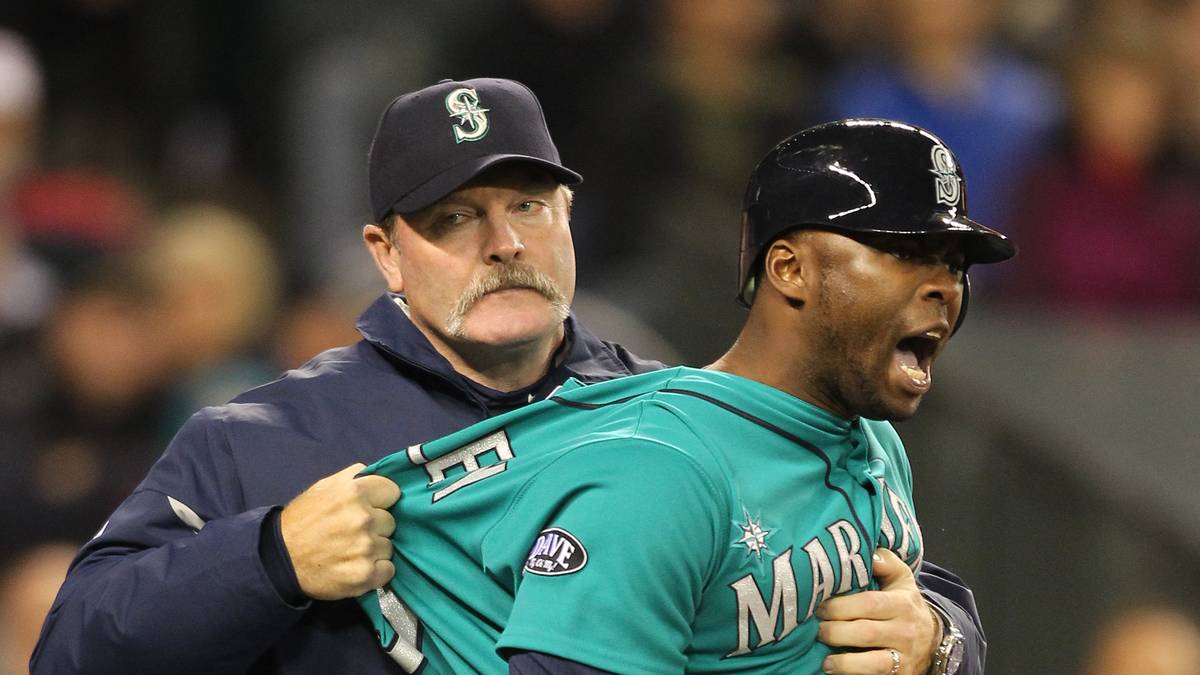 Milton Bradley hatte seine Emotionen nicht nur auf dem Baseball-Feld nicht im Griff. Ab dem Jahr 2005 wird der Wandervogel (acht MLB-Teams) immer wieder mit Vorwürfen häuslicher Gewalt konfrontiert. Erst im Jahr 2013 wird Bradley in neun Fällen verurteilt, selbst eine Waffe soll zum Einsatz gekommen sein. Im selben Jahr stirbt seine Frau an den Folgen des jahrelangen geistigen und physischen Missbrauchs. Bradley hat bis heute keinen Tag im Gefängnis verbracht und besitzt das alleinige Sorgerecht für die Kinder