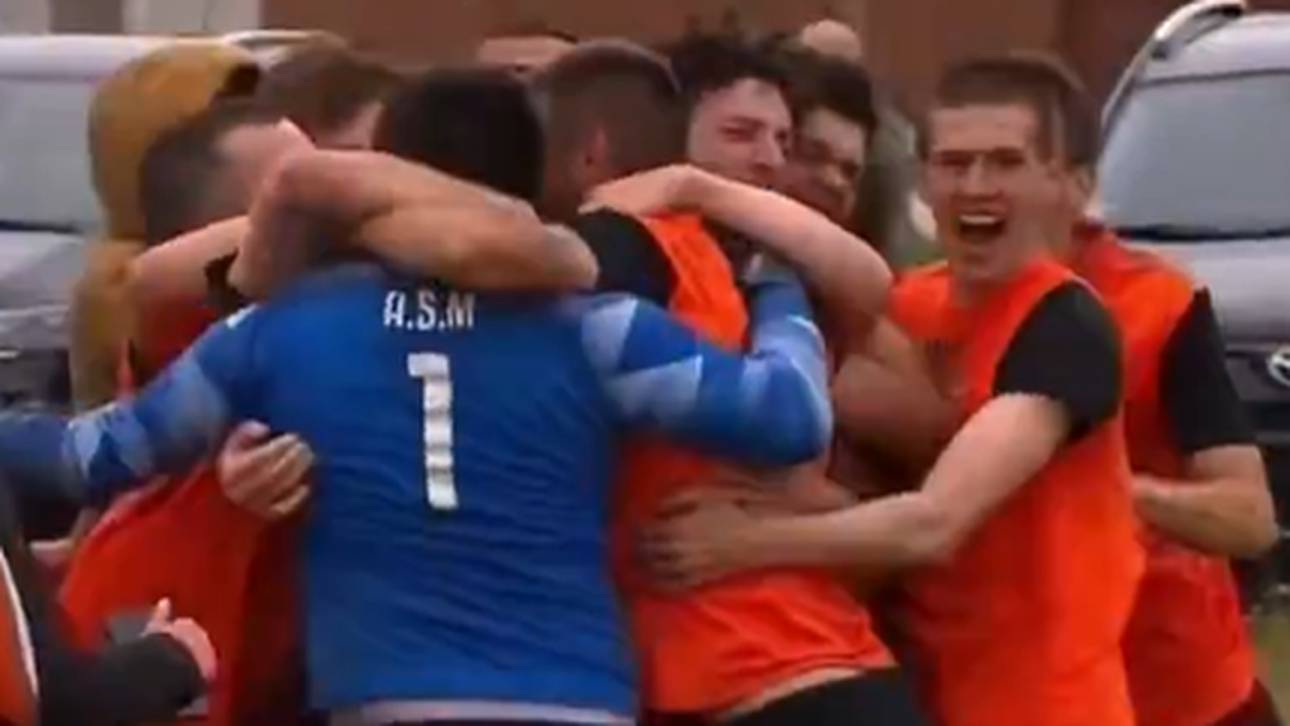 Eine französische Kolonie im Pokal