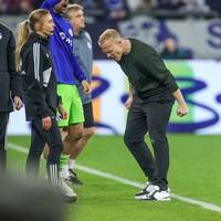 "Klarer Fehler": VAR-Drama auf Schalke