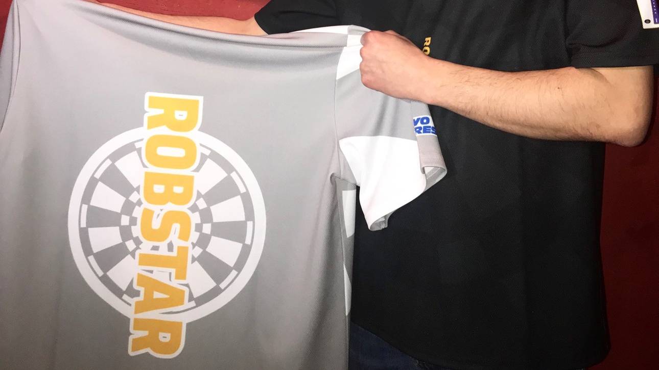 Marijanovic präsentiert WM-Shirt