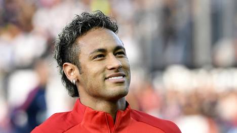 Neymar wechselte für 222 Millionen Euro zu Paris Saint-Germain
