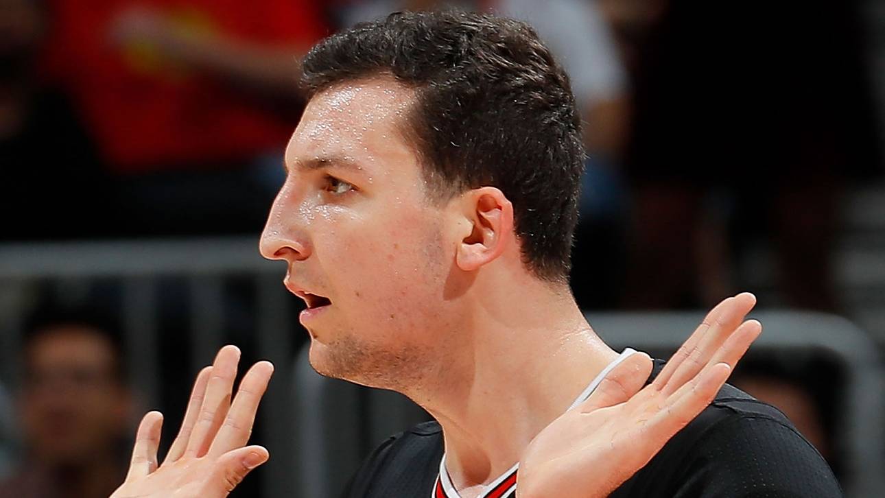 Transfers: Bulls entlassen Zipser