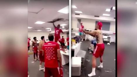 Nach dem Sieg in Bremen steht für die Bayern der achte Titel in Folge fest. In der Kabine geben Alaba, Boateng und Co. mächtig Gas.