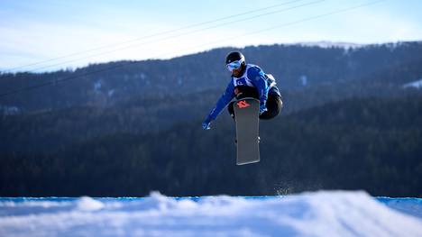 Martin Nörl beim Weltcup-Auftakt im Snowboardcross