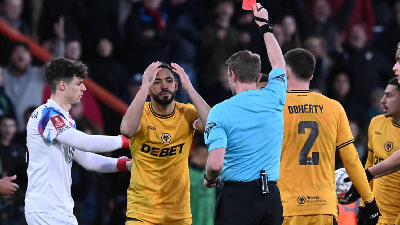 Matheus Cunha sieht Rot