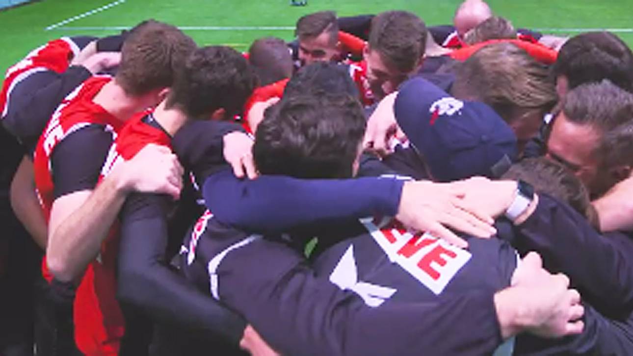 Köln kuschelt und belacht Europa