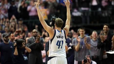 Dirk Nowitzki bleibt bei den Mavericks