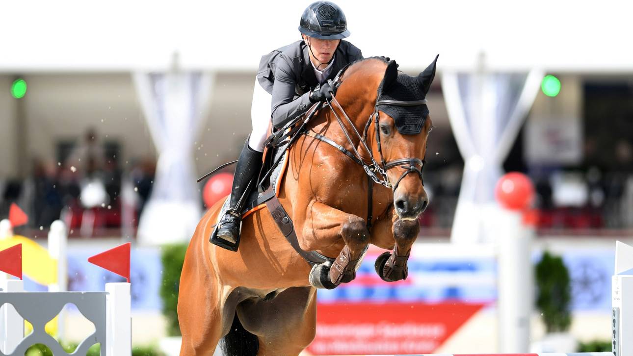 DM in Balve: Auffarth vor Springreiter-Finale in Führung