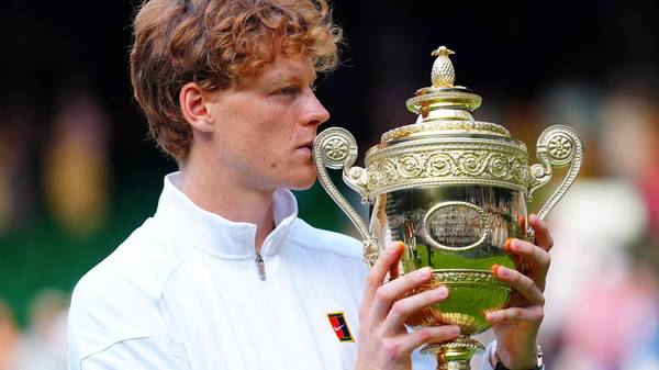 Erster Wimbledon-Titel! Sinner schlägt Alcaraz