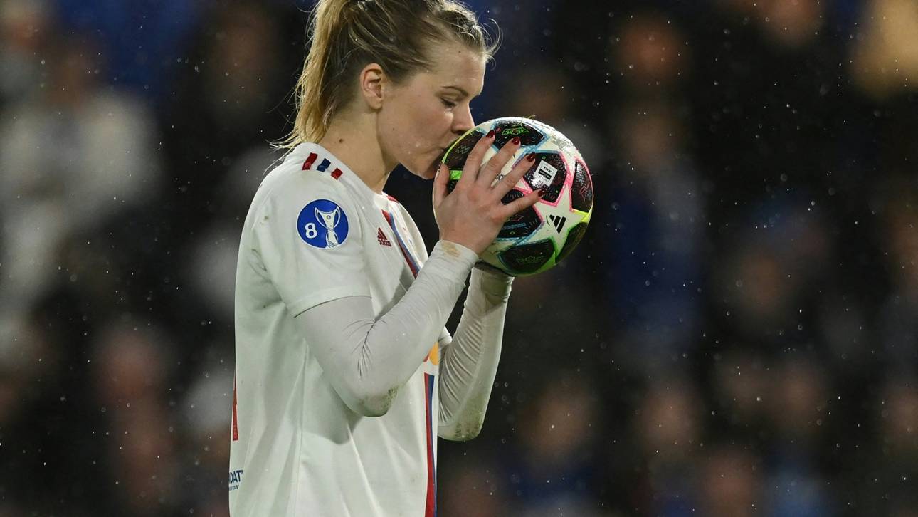 Norwegerinnen mit Hegerberg und Hansen zur Fußball-WM