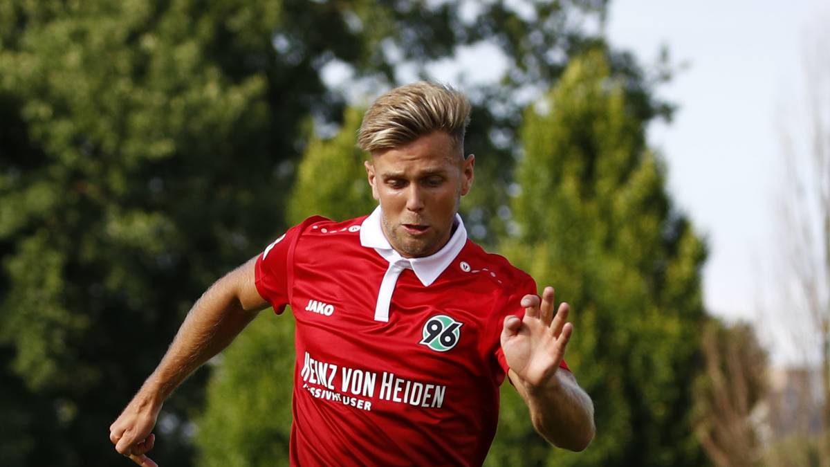Tests: Hertha siegt in Erfurt - Hannover torlos