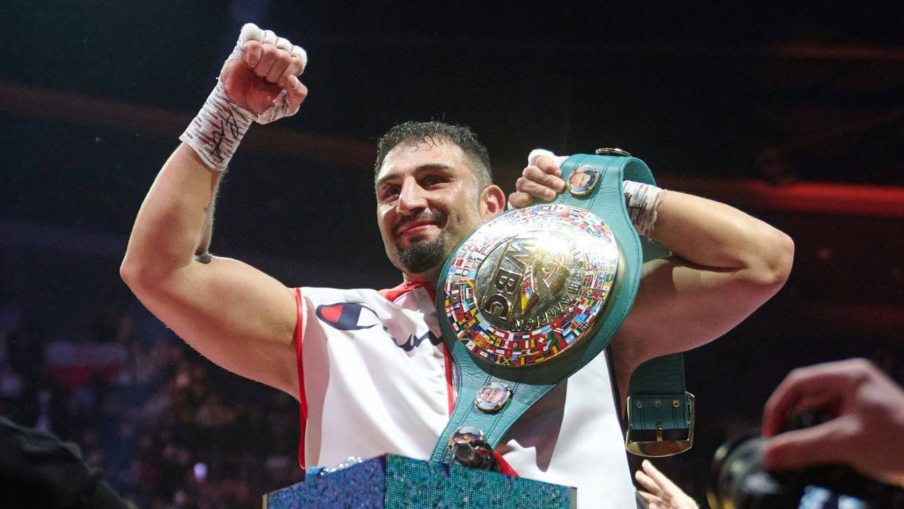 Kabayel verteidigt WM-Titel in Düsseldorf