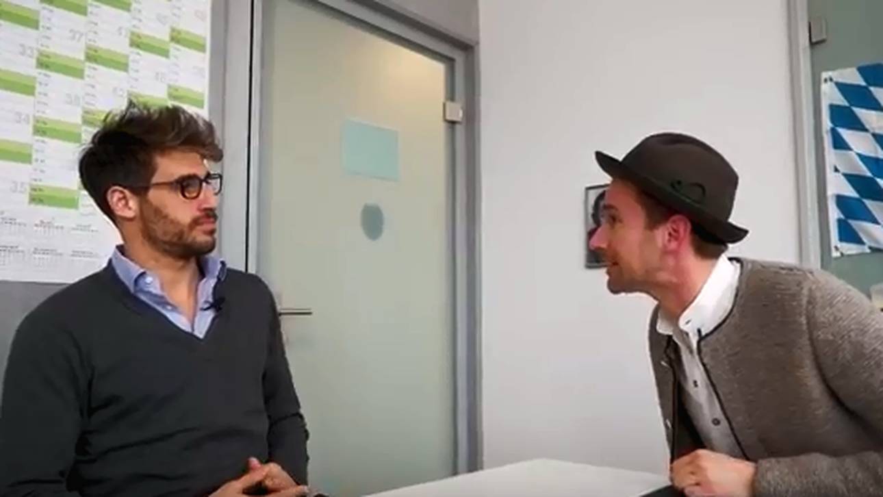 Harry G gibt Martinez Bayrisch-Kurs