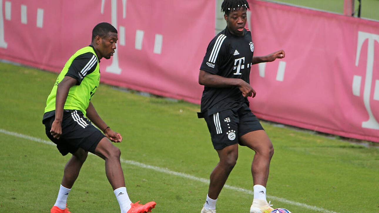 Bright Arrey-Mbi (r.) wechselte 2019 zum FC Bayern